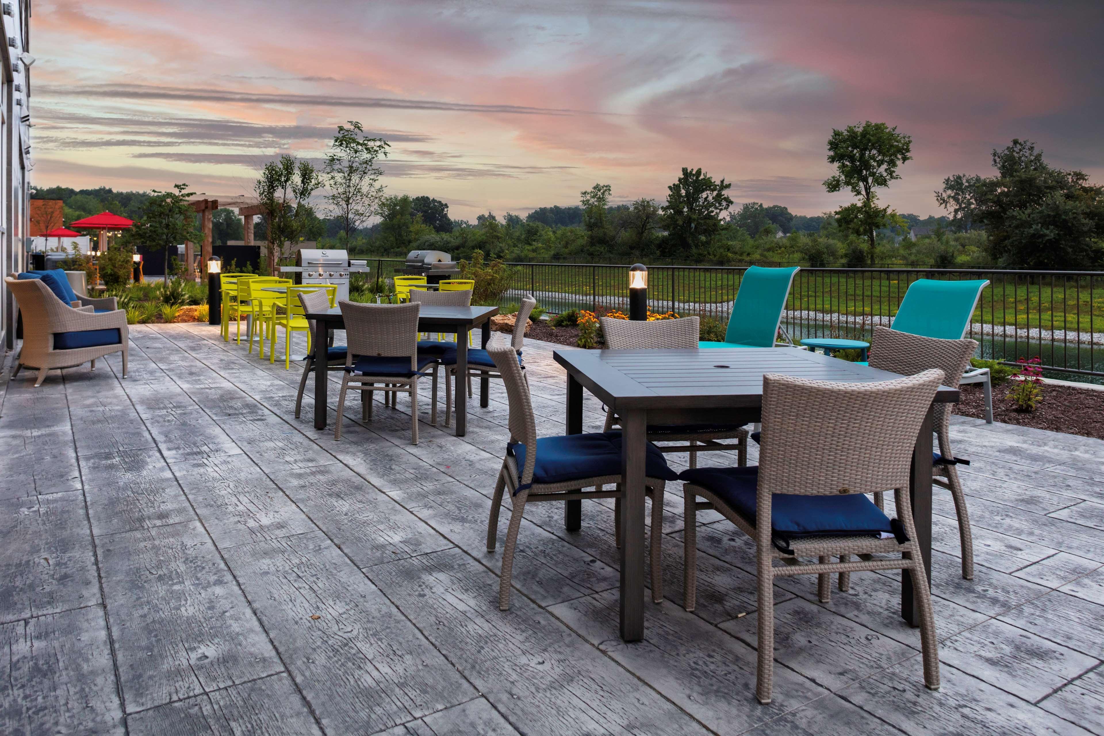 Home2 Suites By Hilton Fort Wayne North Sunnybrook Acres Bagian luar foto