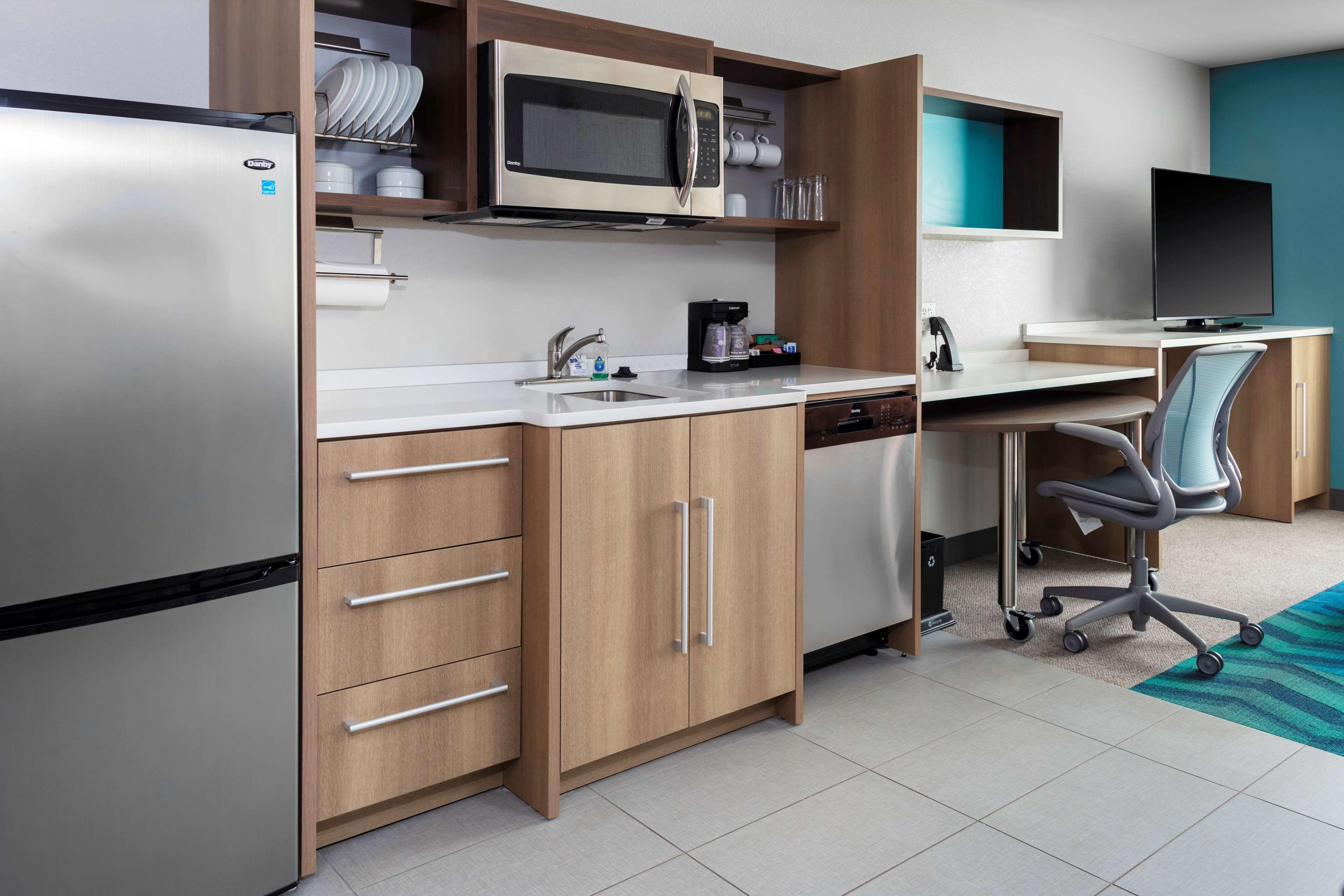 Home2 Suites By Hilton Fort Wayne North Sunnybrook Acres Bagian luar foto