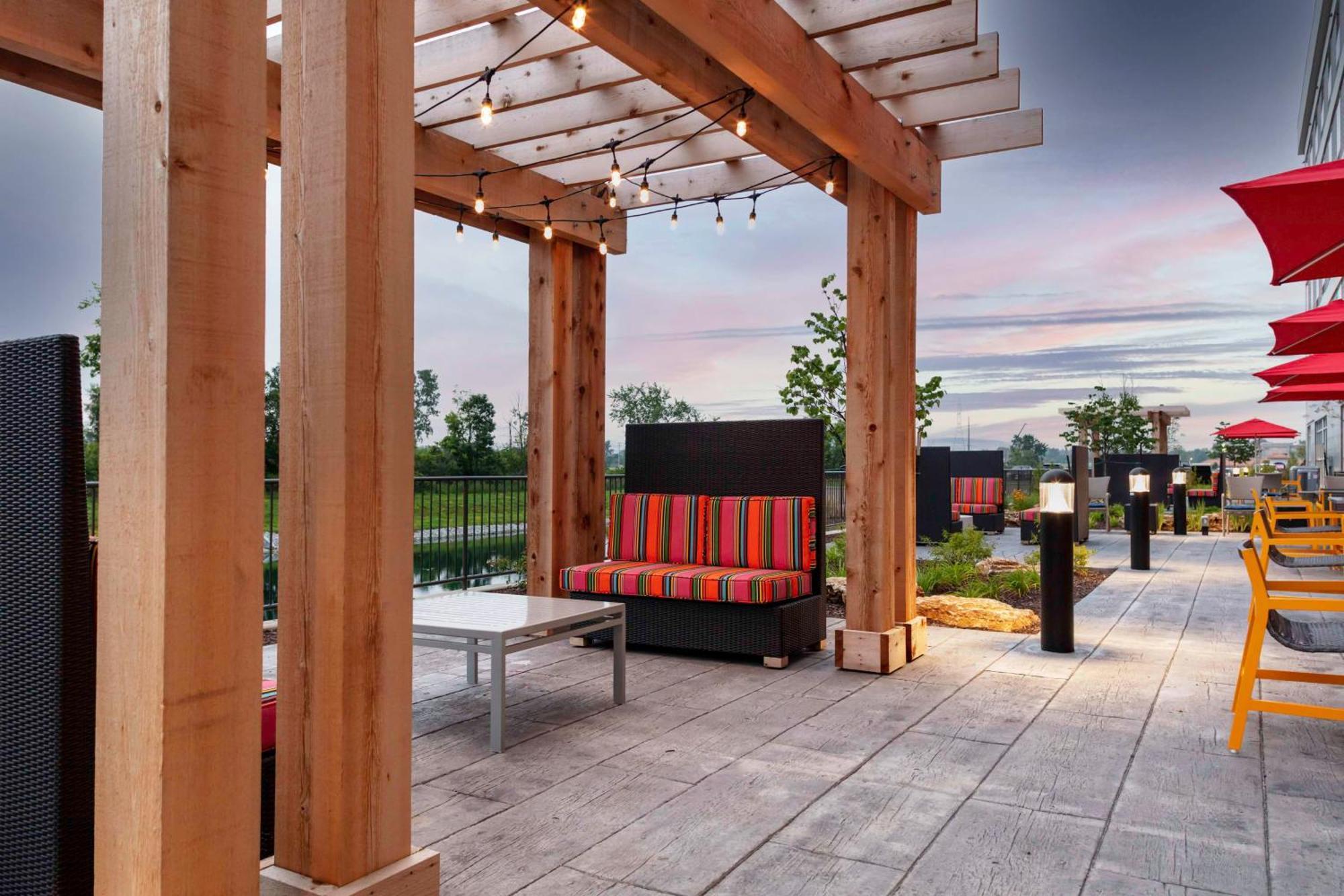 Home2 Suites By Hilton Fort Wayne North Sunnybrook Acres Bagian luar foto