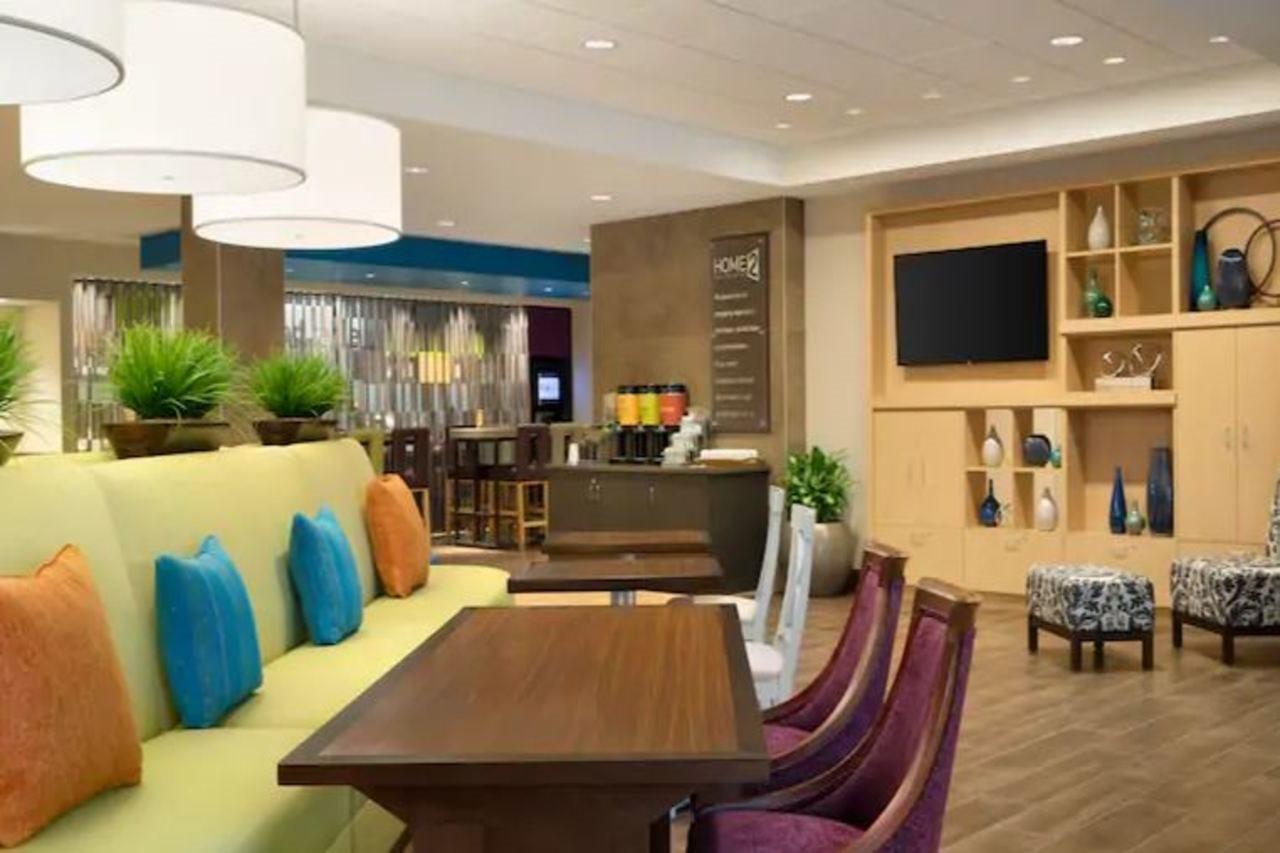Home2 Suites By Hilton Fort Wayne North Sunnybrook Acres Bagian luar foto